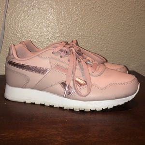 Reebok US size 7 ortholite blush tennis shoe